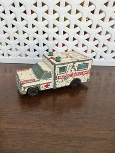 1977 Matchbox 41 Superfast Pacific Ambulance Macau - Picture 1 of 9