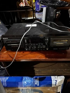 R1 Sony TC-WR585 Stereo Cassette Deck Tape Recorder - Bild 1 von 10