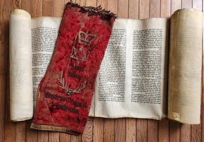 TORAH SCROLL LARGE FRAGMENT MANUSCRIPT on VELLUM antique BIBLE w/ MANTLE - Image 1 of 4