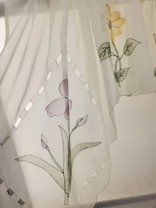 Iris Airbrushed Corte a Mano Floral Transparente Toppers Swag o Cenefa DE COLECCIÓN Crudo - Imagen 1 de 7