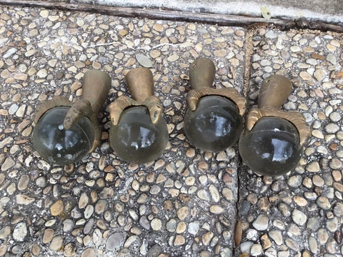 4 Brass ball and claw feet Cover