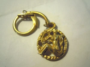 PORTACHIAVI VINTAGE - SEGNO ZODIACALE ZODIACO VERGINE  -   (S-O-5) - Foto 1 di 3