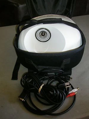 3M DMS-710 SHORT THROW PROJECTOR, HDMI, DVD PLAYER, ONLY 728 ORIGINAL HOURS!!! - Image 1 of 3