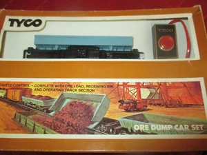 PRE-OWNED Vintage TYCO Set - ORE DUMP CAR SET with REMOTE CONTROL - 1970's - Picture 1 of 4