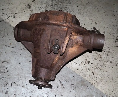 2000-2003 Ford F150 Rear Axle Differential Carrier 3.55 9.75" Locker OEM V941A - Image 1 of 4