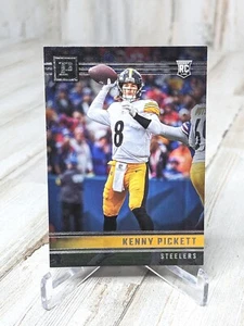 2022 Panini Chronicles #PA-1 Kenny Pickett RC Panini - Foto 1 di 2