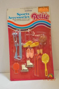 Petite~Will Fit 11" bambola & Ken~accessori sportivi~nuovissimo~vintage~KC - Foto 1 di 5