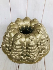 Williams Sonoma Very Merry Christmas Bundt Cake Pan Nordic Ware Nonstick - Picture 1 of 8