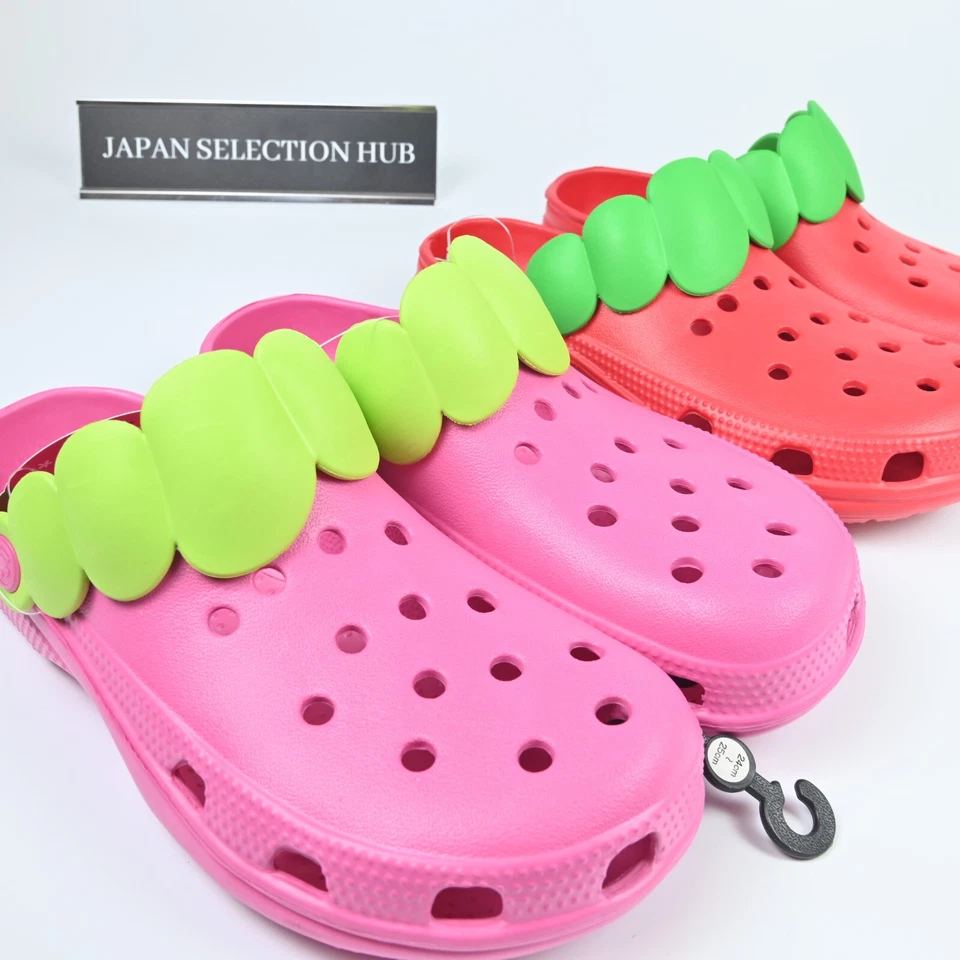 [2 Farben, 2 Größen] Erdbeere Sandale Obst Hausschuhe Clog Schuhe aus Japan 6 ~ 8 Zoll - Bild 1 von 1