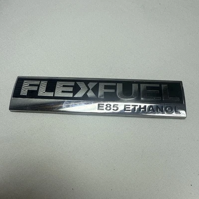 07-13 CHEVROLET SILVERADO TAHOE FLEX COMBUSTIBLE PUERTA TRASERA EMBLEMA LOGOTIPO INSIGNIA SIGNO 46014 Foto 1 de 4