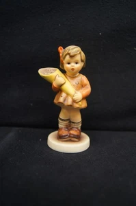 HUMMEL GOEBEL Porcelain Figurine #549 3/0 A Sweet Offering 4" TMK-7 - Picture 1 of 5