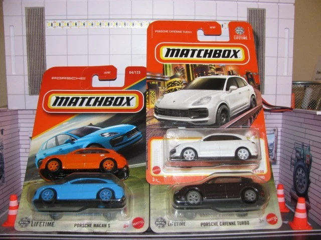 Matchbox Porsche Macan y Porsche Cayenne Turbo 2025, con cambio de rueda de pilotos reales Foto 1 de 2