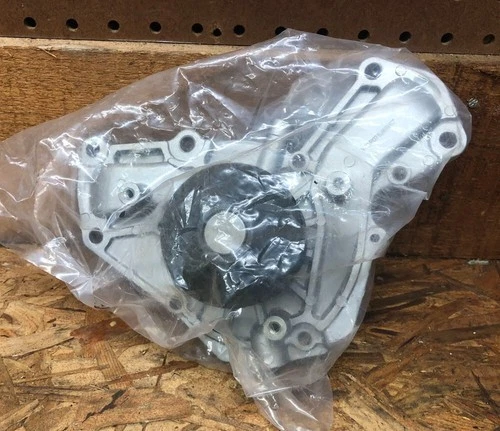 1991-1999 Water Pump For Mitsubishi 3000GT/Diamante/Dodge Stealth #WQP076J61907 - Image 1 of 1