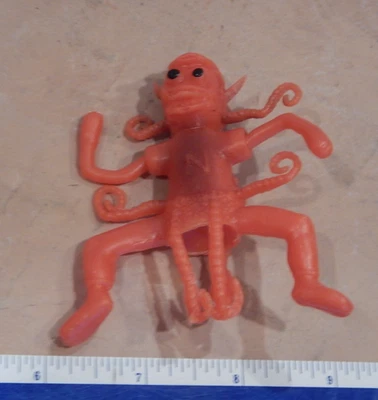 VINTAGE ORIGINAL 1960s TEACHER'S PET RUBBER UGLIES MONSTER #17 TOPPS UGLIES, NOS - Image 1 of 4