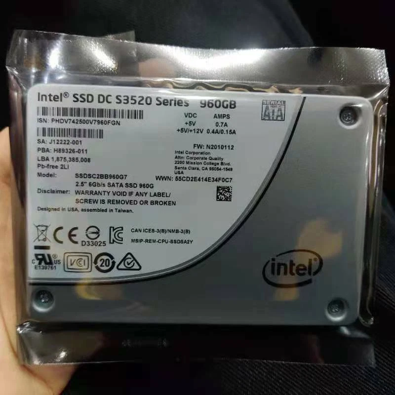Intel DC S3520 960GB Series SSD 6Gbs 2.5'' SATA Solid State Drive SSDSC2BB960G7 - Image 1 of 1