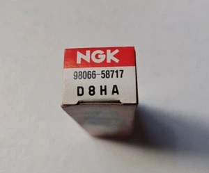 NGK D8HA Spark Plug New - Picture 1 of 3