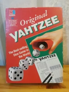 Original Yahtzee Dice Game Vintage Complete MB Games 1990's - Picture 1 of 5