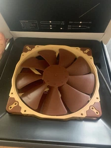 Noctua NF A-20 Quiet 200mm Premium Fan - PWM - Afbeelding 1 van 4