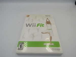 Wii Fit (Nintendo Wii) - Complete w/ Manual - Picture 1 of 3