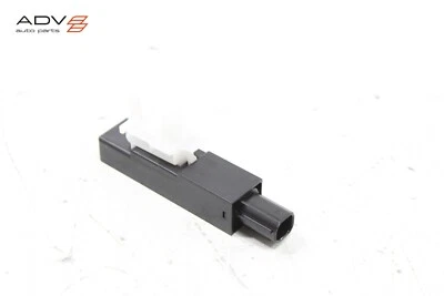 2016 - 2023 MAZDA CX-9 KEYLESS KEY LESS ENTRY ANTENNA RECEIVER MODULE OEM - Image 1 of 4