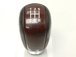 Suzuki Grand Vitara II 2006 Gear lever shifter trim leather knob FRC111455 - Picture 1 of 4