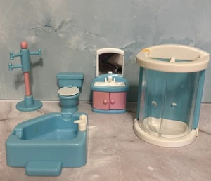 Vintage Toys R Us Fisher Price MY SWEET HOME BATHROOM Doll House Furniture Lot - Picture 1 of 2