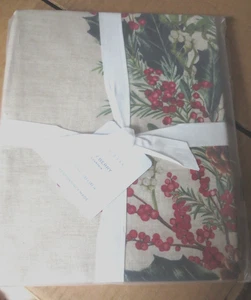 Pottery Barn Holly Berry Shower Curtain, 72" - NWT BEAUTIFUL - Picture 1 of 6