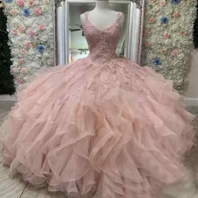 Vestidos Rosa Quinceañera Hinchados Dulces 16 Volantes Cuentas Princesa Fiesta Vestidos de Baile Foto 1 de 4