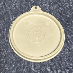 Vtg TUPPERWARE Replacement Lid/Seal #733 fits Relish Caddy,Dessert Bowls+ - Picture 1 of 2