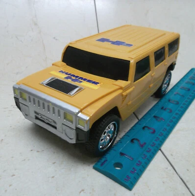 Hummer H2 SUV Promotion Car Concept Car 2001 Plastic Toy Car Model Collectible - Image 1 of 4