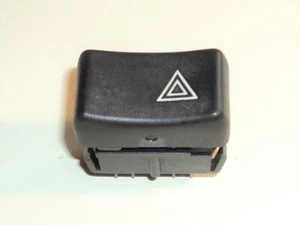 Renault R9 R11 R18 orig. Warnblinkschalter hazard switch interrupteur de danger - Bild 1 von 3