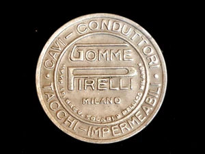 m162_Gettone GOMME PIRELLI con francobollo REGNO Vitt. Em. III° 10 cent. - Foto 1 di 2