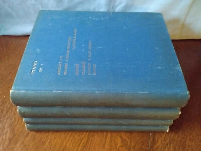 Tríos - Piano, violín, violonchelo - 4 tapa dura vol. - Brahms, Chopin, Schuman, más Foto 1 de 4