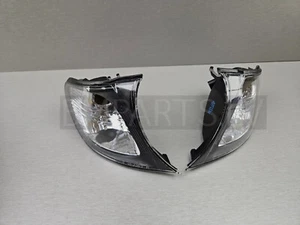 NEW GENUINE TYC BMW E46 SED TOUR LCI TURN INDICATOR FRONT PAIR 7165849 & 7165850 - Picture 1 of 16