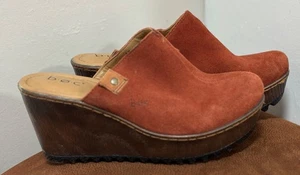 b.o.c SUEDE PLATFORMS WEDGE CLOGS MULES SLIP ON WOMENS 6M BURNT ORANGE ! READ!!! - Picture 1 of 9