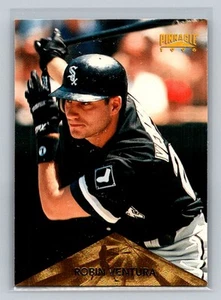 1996 Pinnacle #19 Robin Ventura Chicago White Sox Baseball Card - Picture 1 of 2