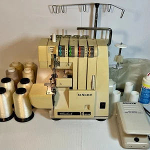 Singer Ultralock 14U64A Overstitch Serger Sewing Machine 4Thread w/Pedal - Picture 1 of 18