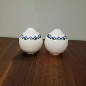 Villeroy & Boch Casa Look Salz- und Pfefferstreuer rund weiß blaue Blume - Bild 1 von 8