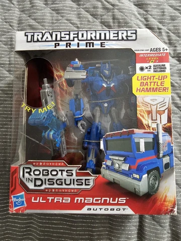 2012 Transformers Prime Ultra Magnus Voyager Class *MI(S)B* Cover