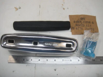 NOS 1974 75 76 77 78 Mercury Gran Marquis Monterey Front Bumper Guard & Pad RH - Image 1 of 4