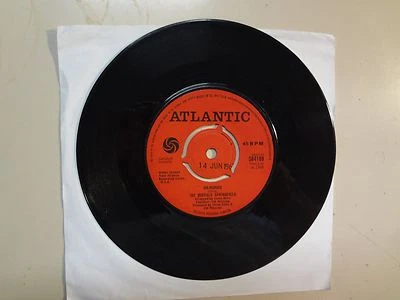 BUFFALO SPRINGFIELD: Un-Mundo 2:03-Merry-Go-Round-U.K. 7" 1968 Atlantic 584189   - Image 1 of 2