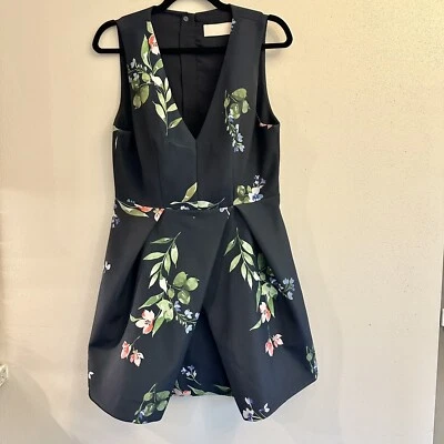 Keepsake The Label Women's Size Large Floral - Image 1 of 4