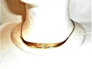 Trifari VGT Fashion Women Gold Plated 16" Choker Necklace W/ Carved Swirl motif - Picture 1 of 6