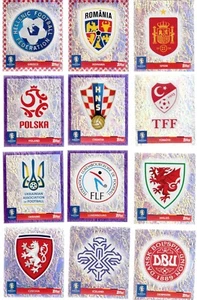 Topps Sticker UEFA Euro 2024 Germany ~Vereinswappen / Logo ~Parallel ~AUSWAHL - Bild 1 von 61