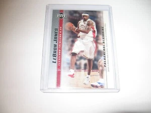 2004 Upper Deck #18 Lebron James Rookie Basketball Card -HOT! - Picture 1 of 2