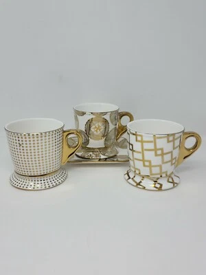 Juego de 3 tazas Mary Kay de porcelana blanca y 1 platillo con detalles dorados  Foto 1 de 4