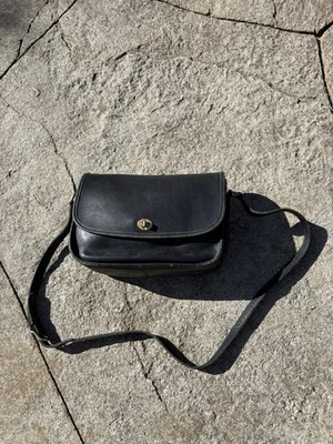Vintage Coach City Bag 9790 Black Crossbody (no hang tag)  - Image 1 of 4