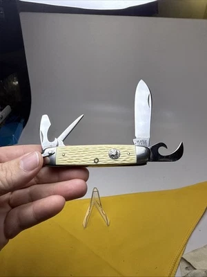 Vintage Ulster Knife Co Official Boy Scout BSA Pocket Knife - Image 1 of 4