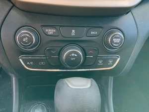 Climate Control Air Conditioning Fits 15-18 CHEROKEE 1332472 - Picture 1 of 12