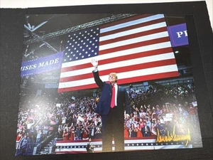 Autographed Trump 45 8 x 10 Photo Machine Generated Impress Your Friends - Picture 1 of 6